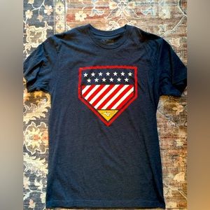 Men’s Mizuno baseball tee